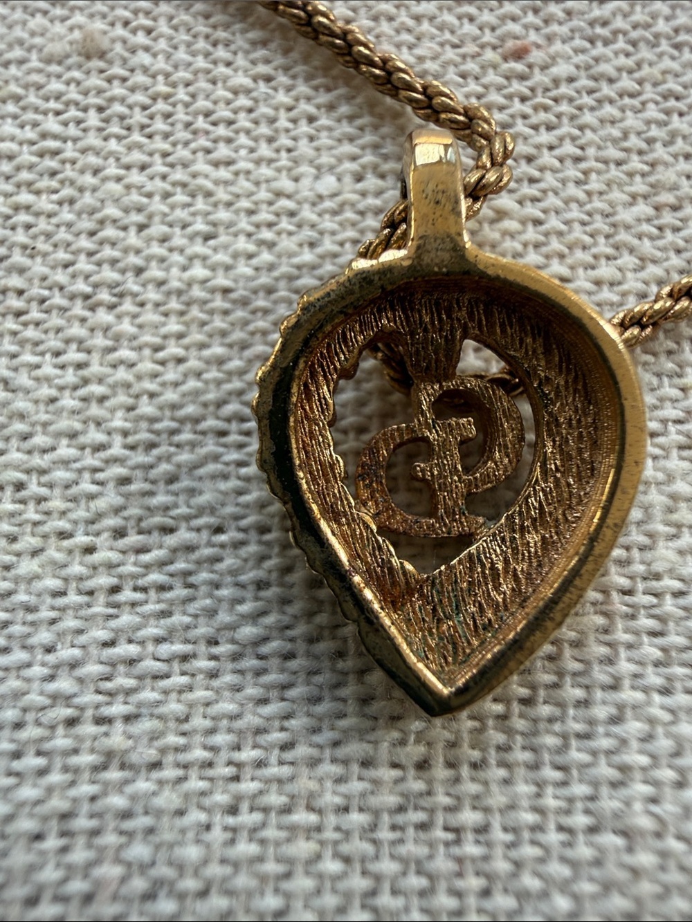 Christian Dior Vintage GoldTone Necklace With Heart Shaped Logo Pendant. - Picture 4 of 7